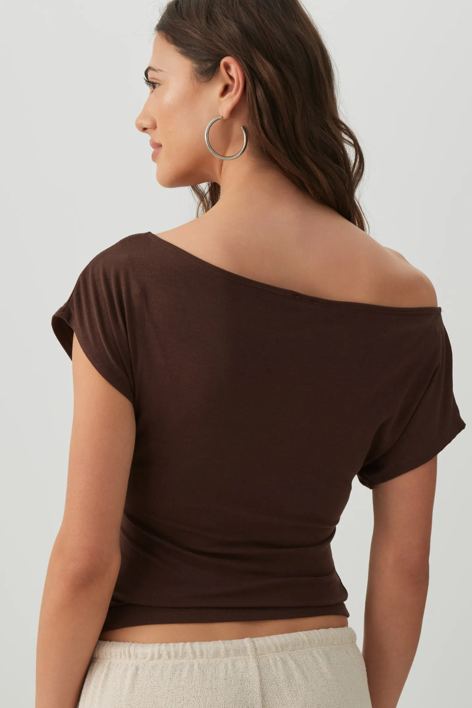 Asymmetric Cinched Top