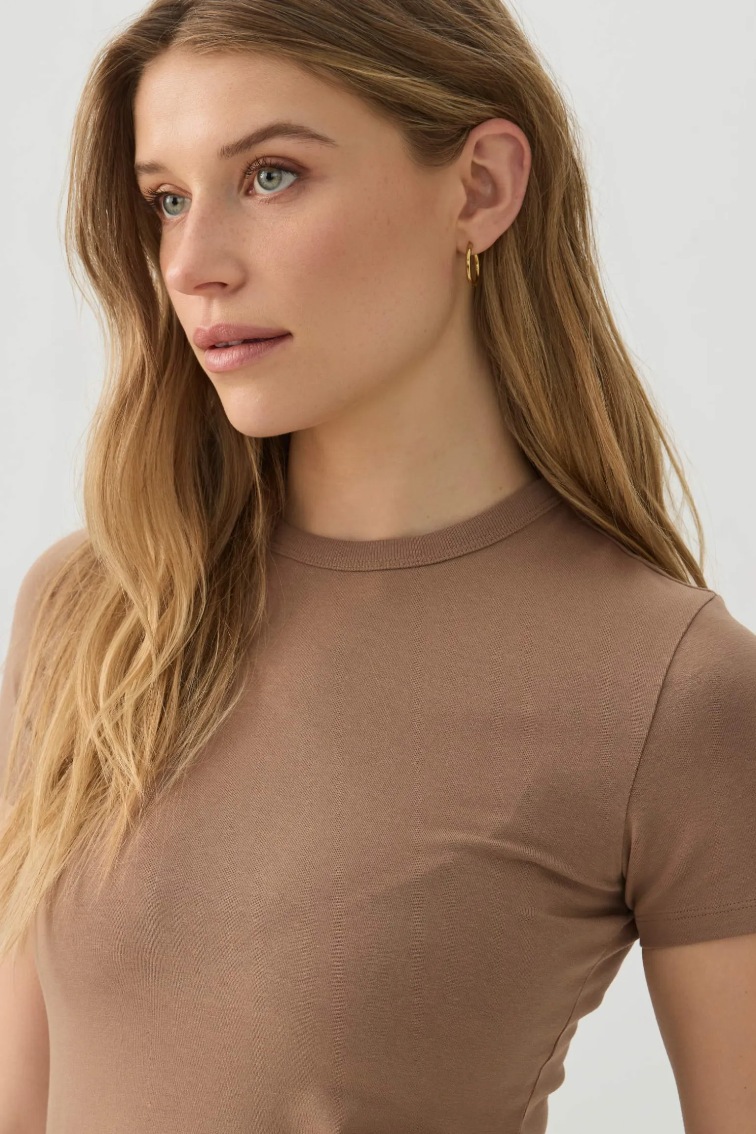 Basic Fitted Short Sleeve T-Shirt