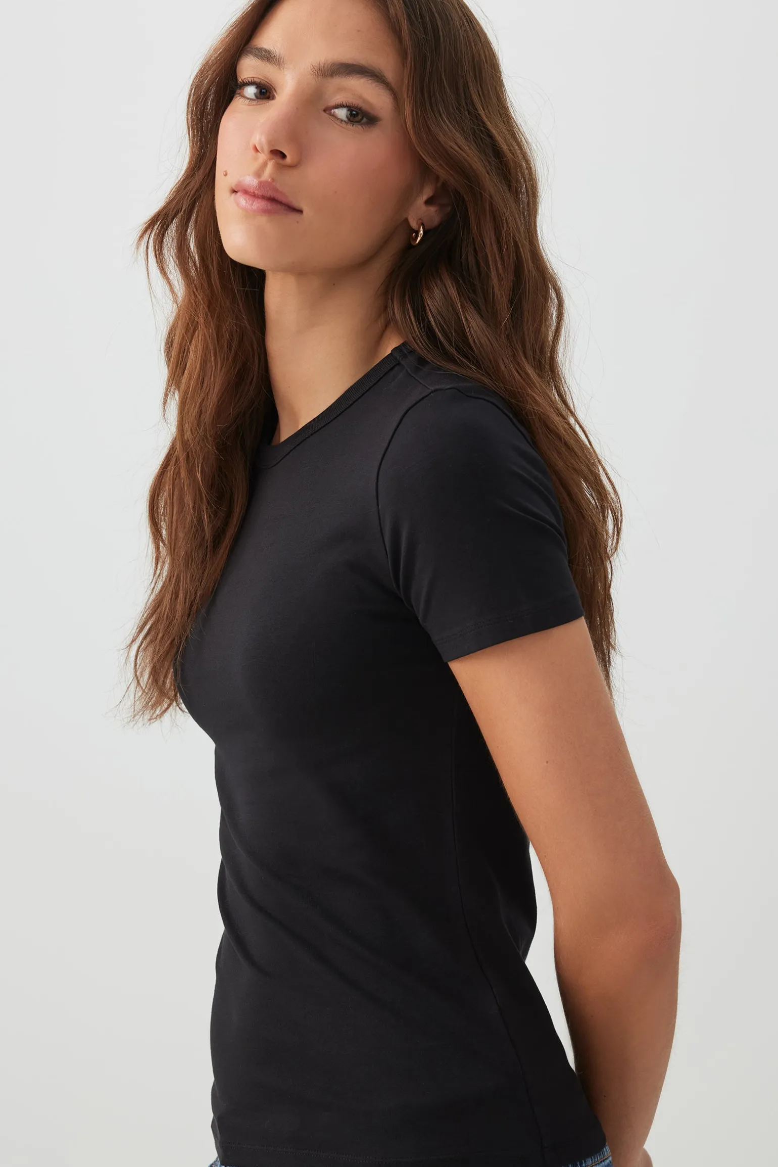 Basic Fitted Short Sleeve T-Shirt