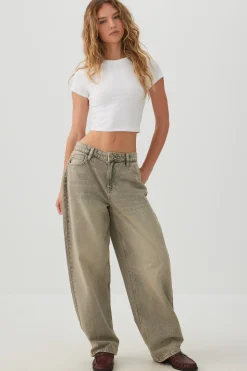 Basicore™ Crop Cap Sleeve T-Shirt