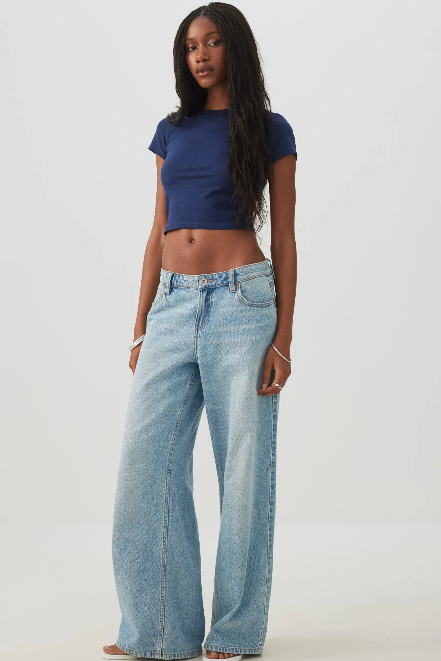 Basicore™ Fitted Crop T-Shirt