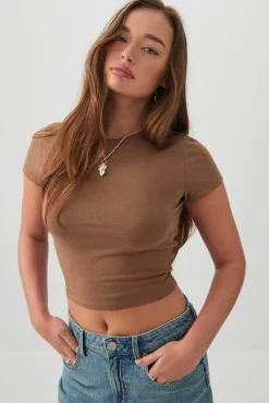 Basicore™ Fitted Crop T-Shirt