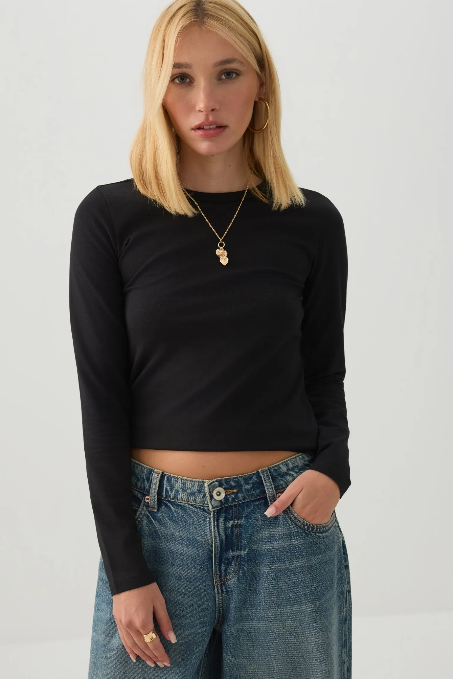 Basicore™ Fitted Long Sleeve T-Shirt