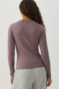 Basicore™ Fitted Long Sleeve T-Shirt