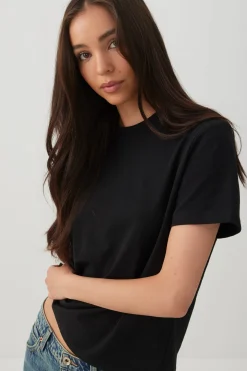 Basicore™ Relaxed T-Shirt