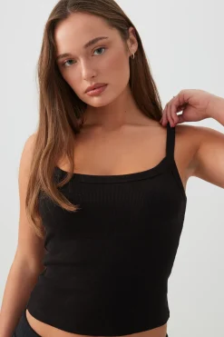 Basic Scoop Neck Short Tank