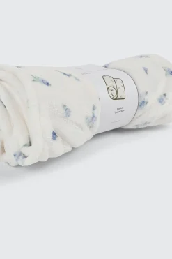 Blueberry Floral Throw Blanket