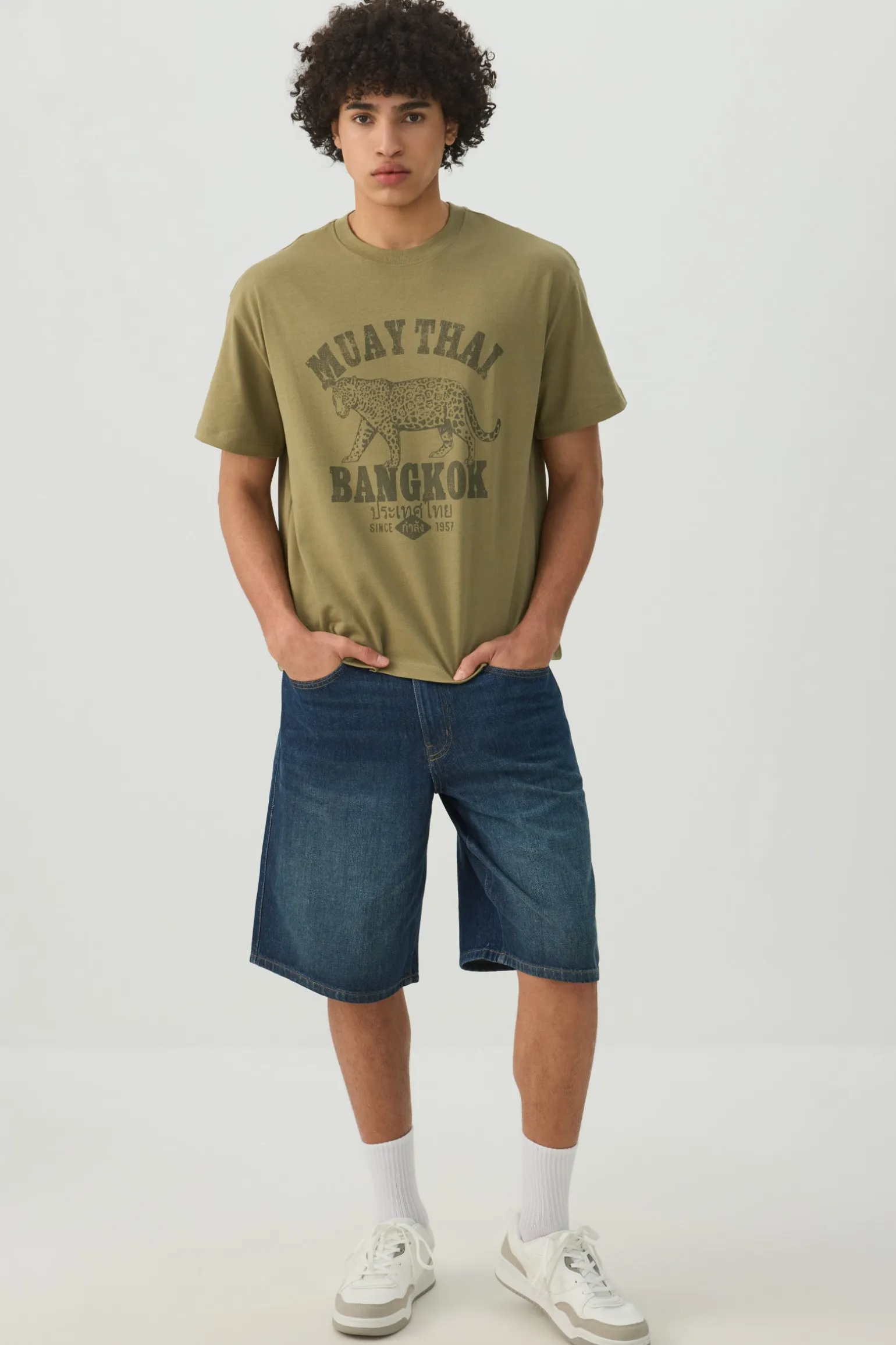 Boxy Graphic Crew Neck T-Shirt