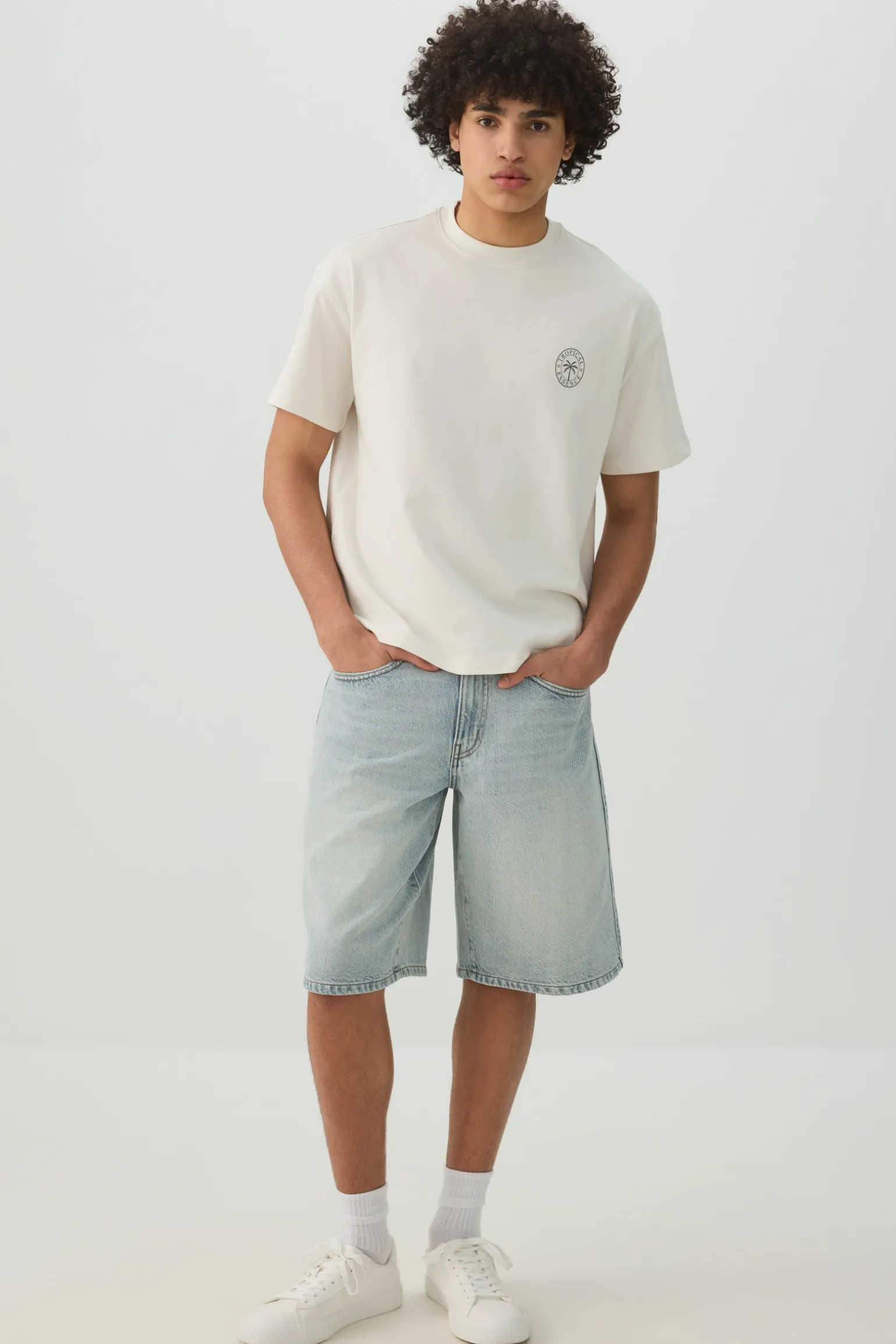 Boxy Graphic Crew Neck T-Shirt