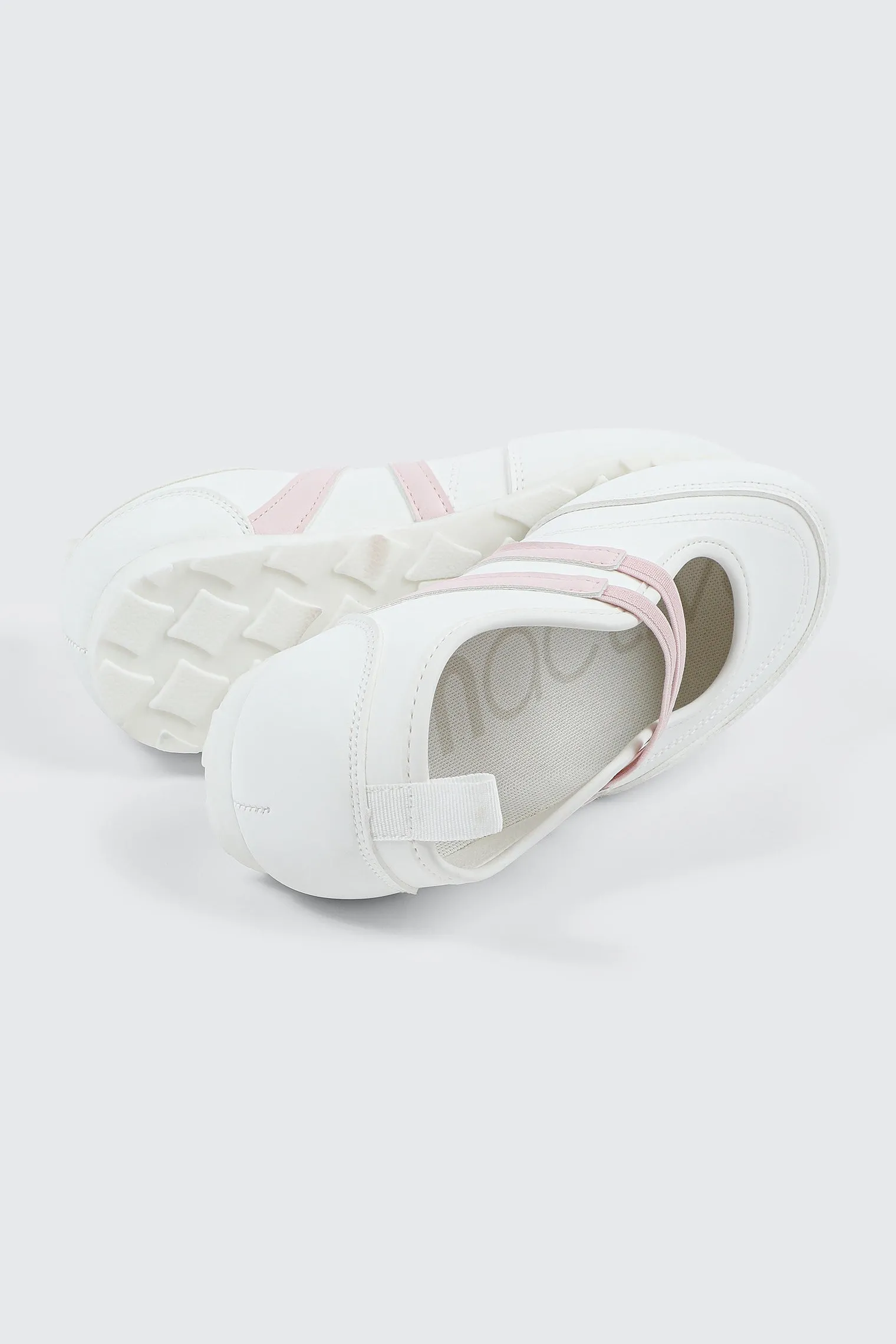 camactive™ Ballet Sneakers