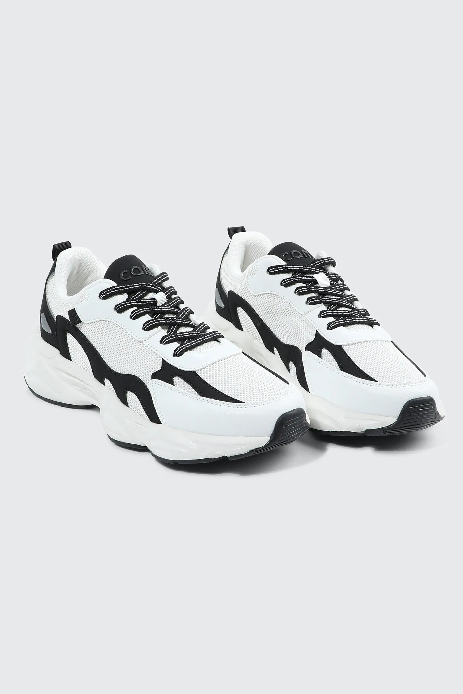 camactive™ Sneakers