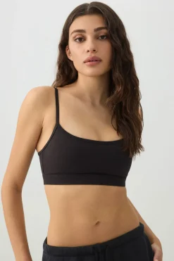 camactive™ Sports Bra with Adjustable Straps
