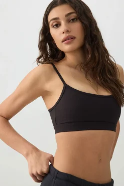camactive™ Sports Bra with Adjustable Straps