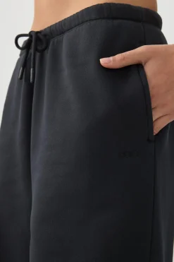 camactive™ Straight Leg Sweatpants