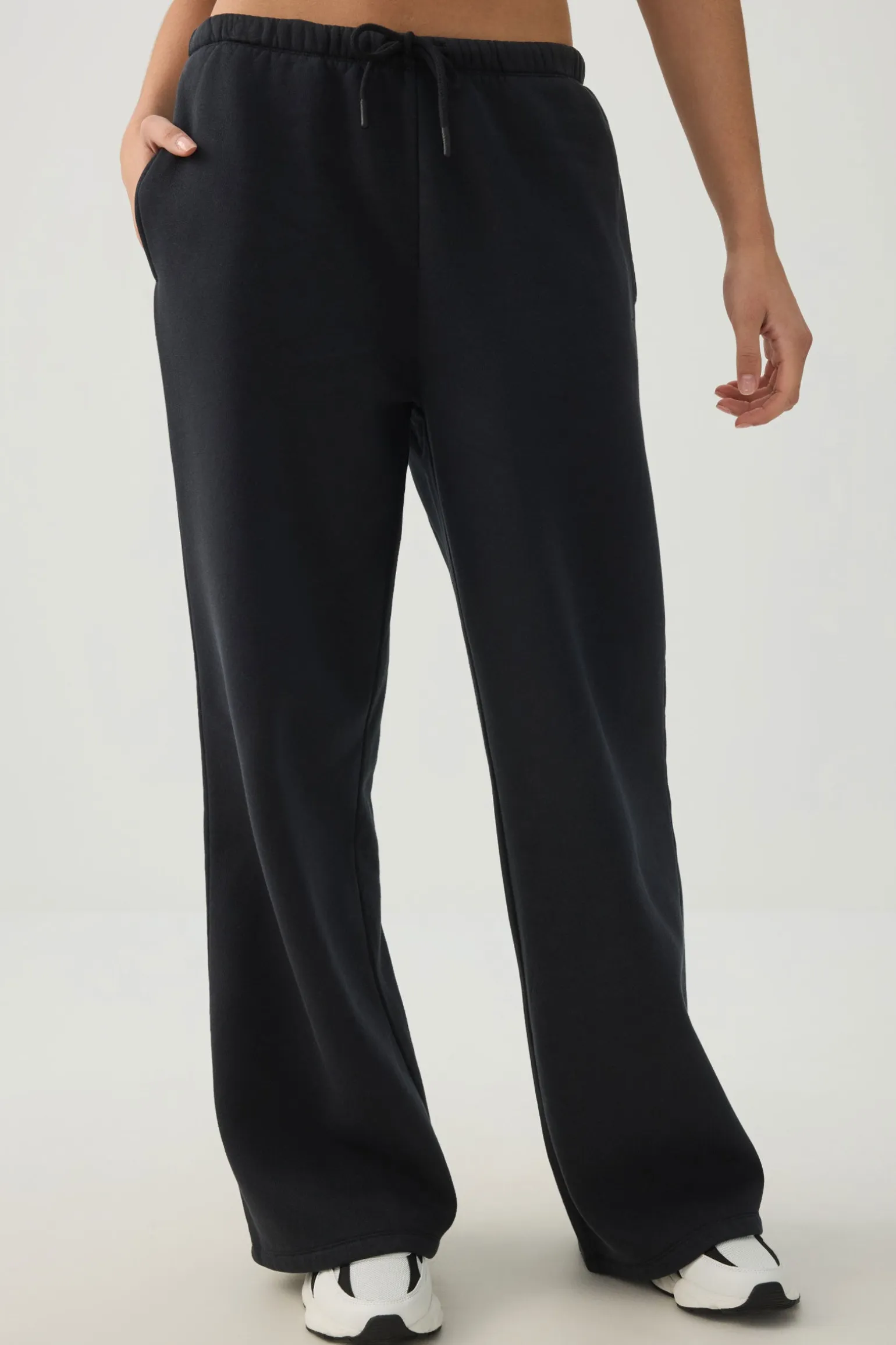 camactive™ Straight Leg Sweatpants