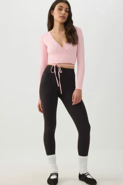 camactive™ Wrap Top