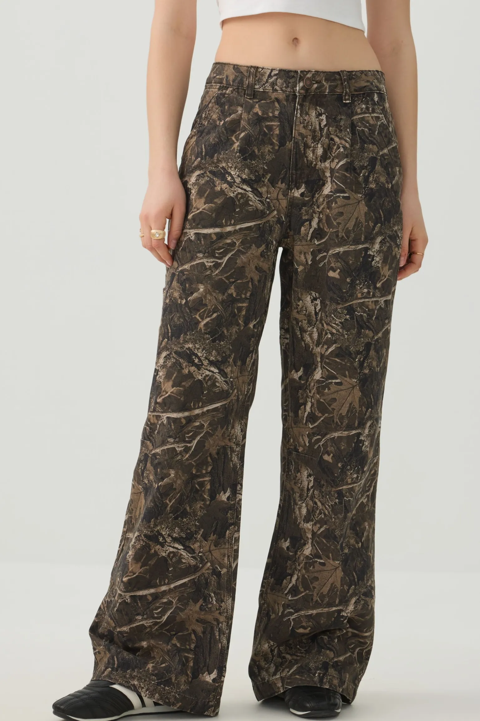 Camouflage Slouchy Carpenter Pants
