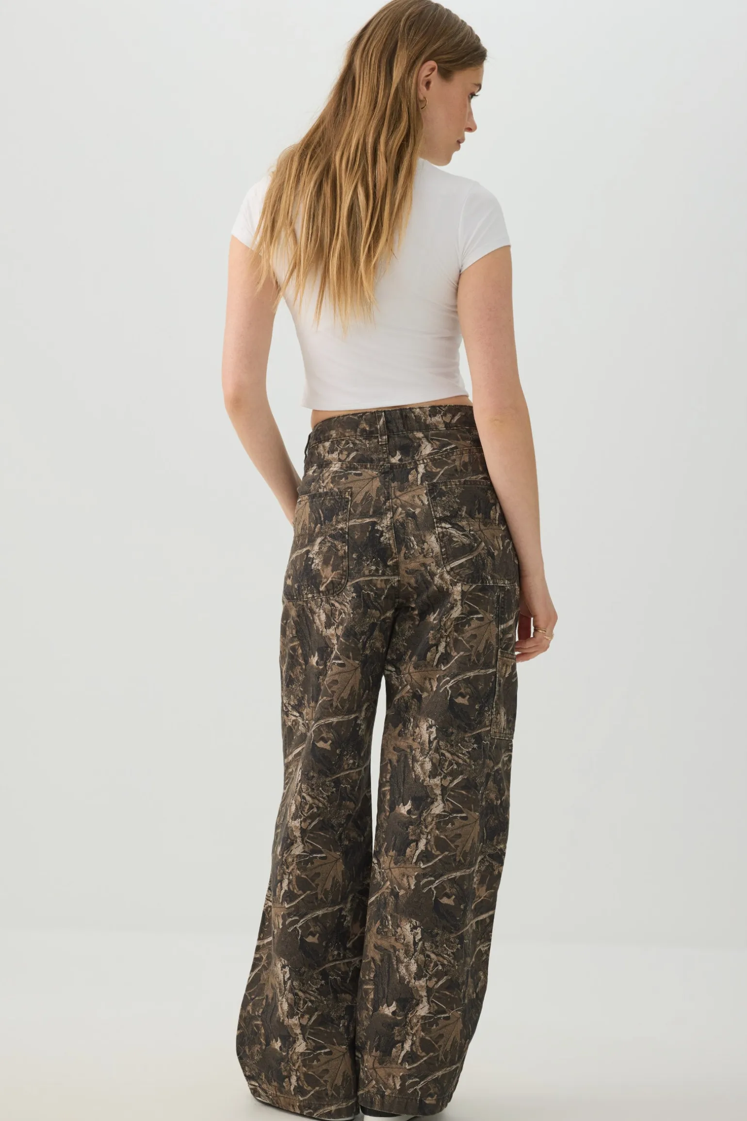 Camouflage Slouchy Carpenter Pants