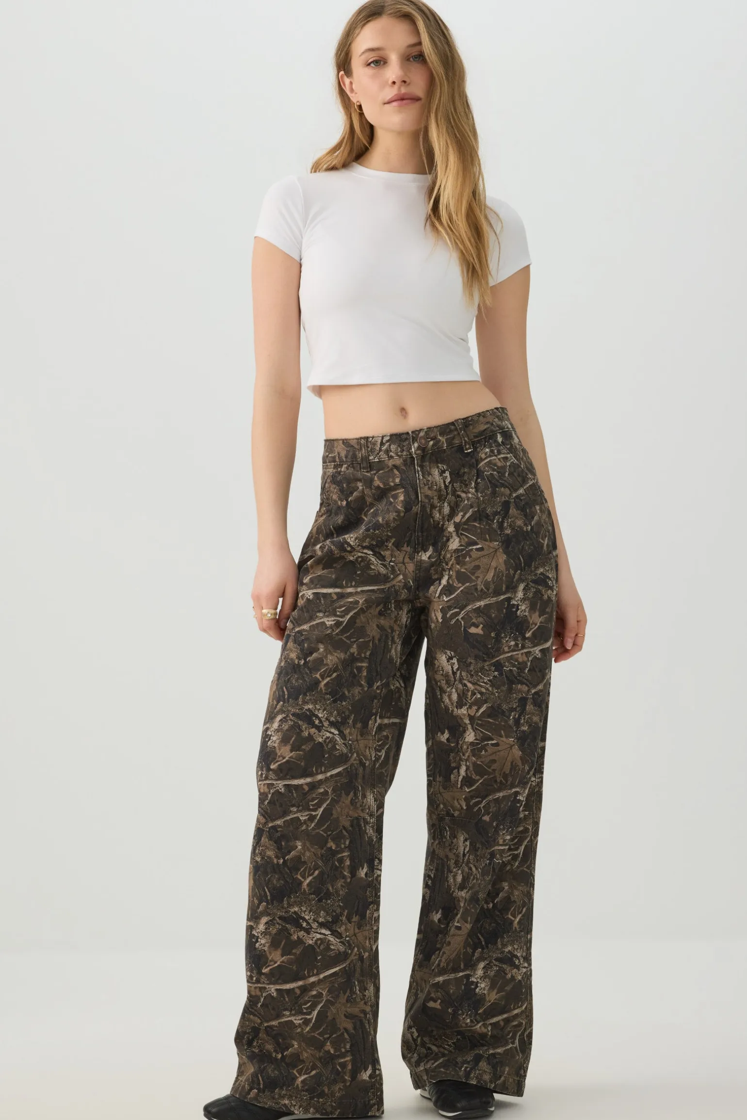 Camouflage Slouchy Carpenter Pants