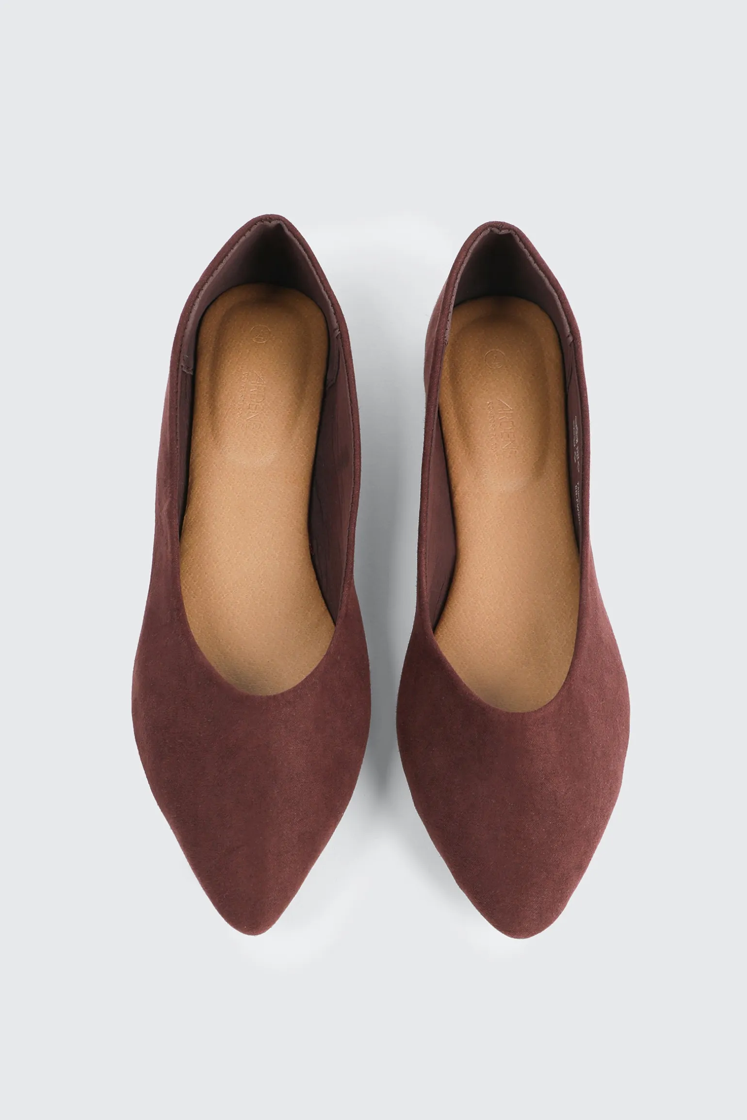 Classic Pointy Flats