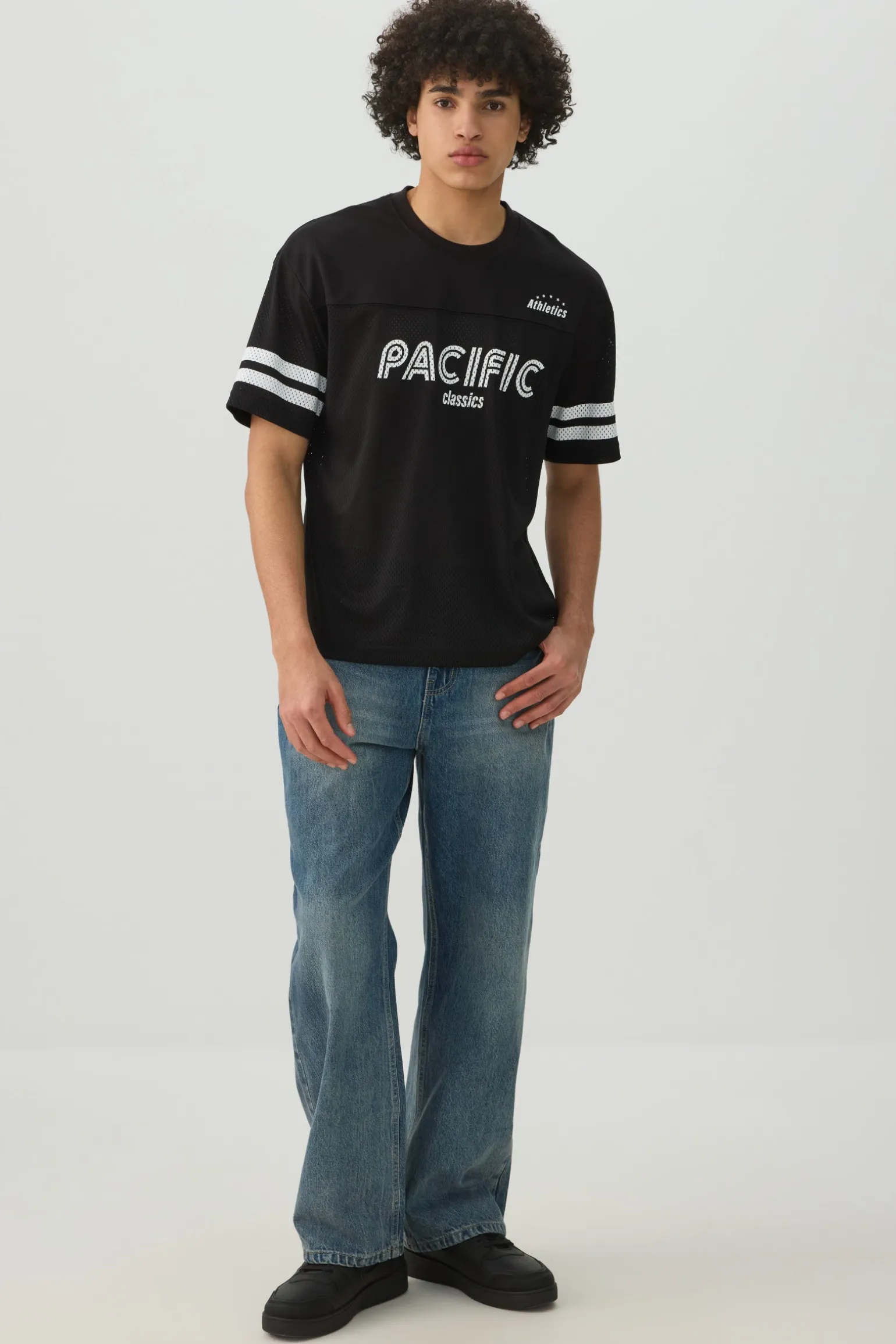 Crew Neck Mesh Sport Top