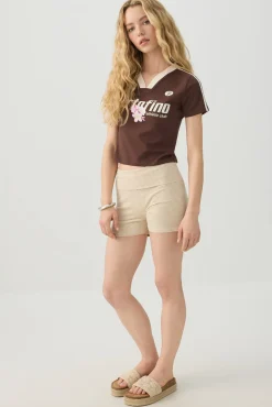 Crop Graphic Contrast V Neck T-Shirt