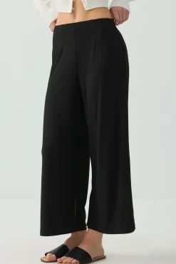Culottes with Side Slits