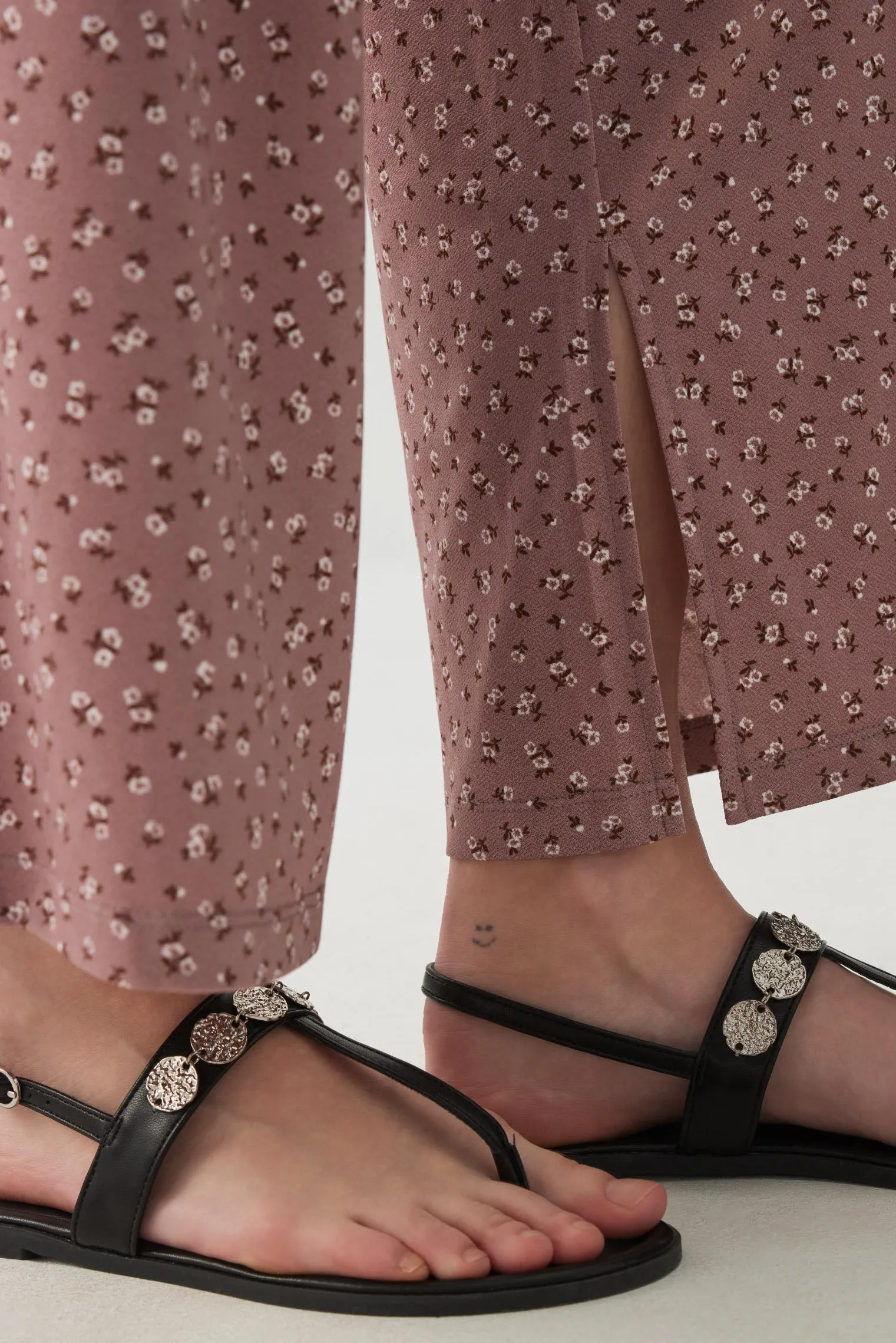 Culottes with Side Slits