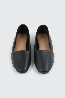 Faux Leather Round Toe Loafers