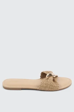 Flat Sandals with Gold Ornament