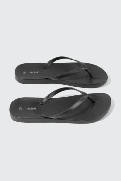Flip Flops with Thin Straps