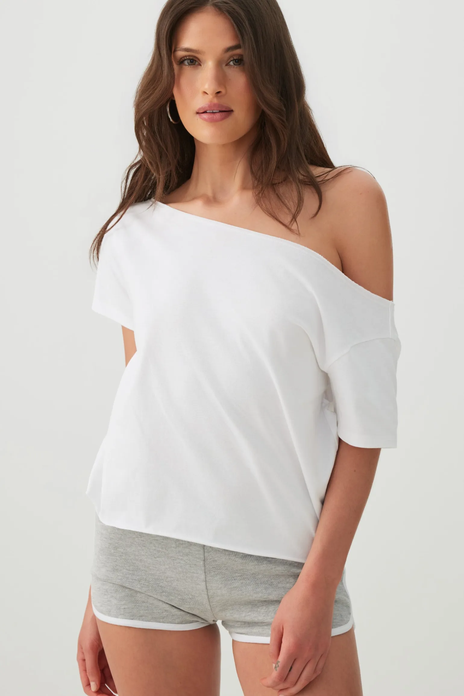 Jersey Off Shoulder T-Shirt