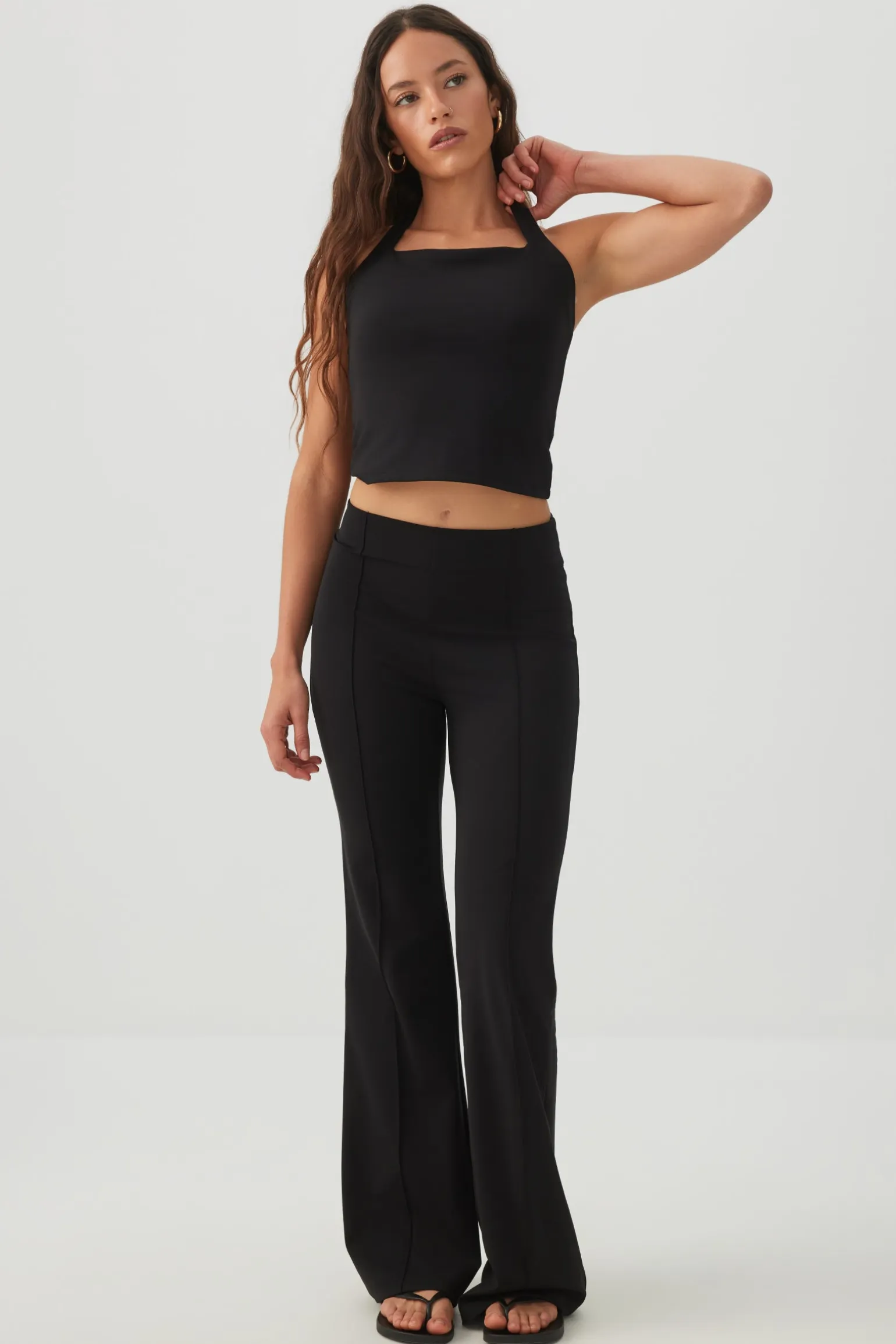 Knit Flare Leggings with Pintuck