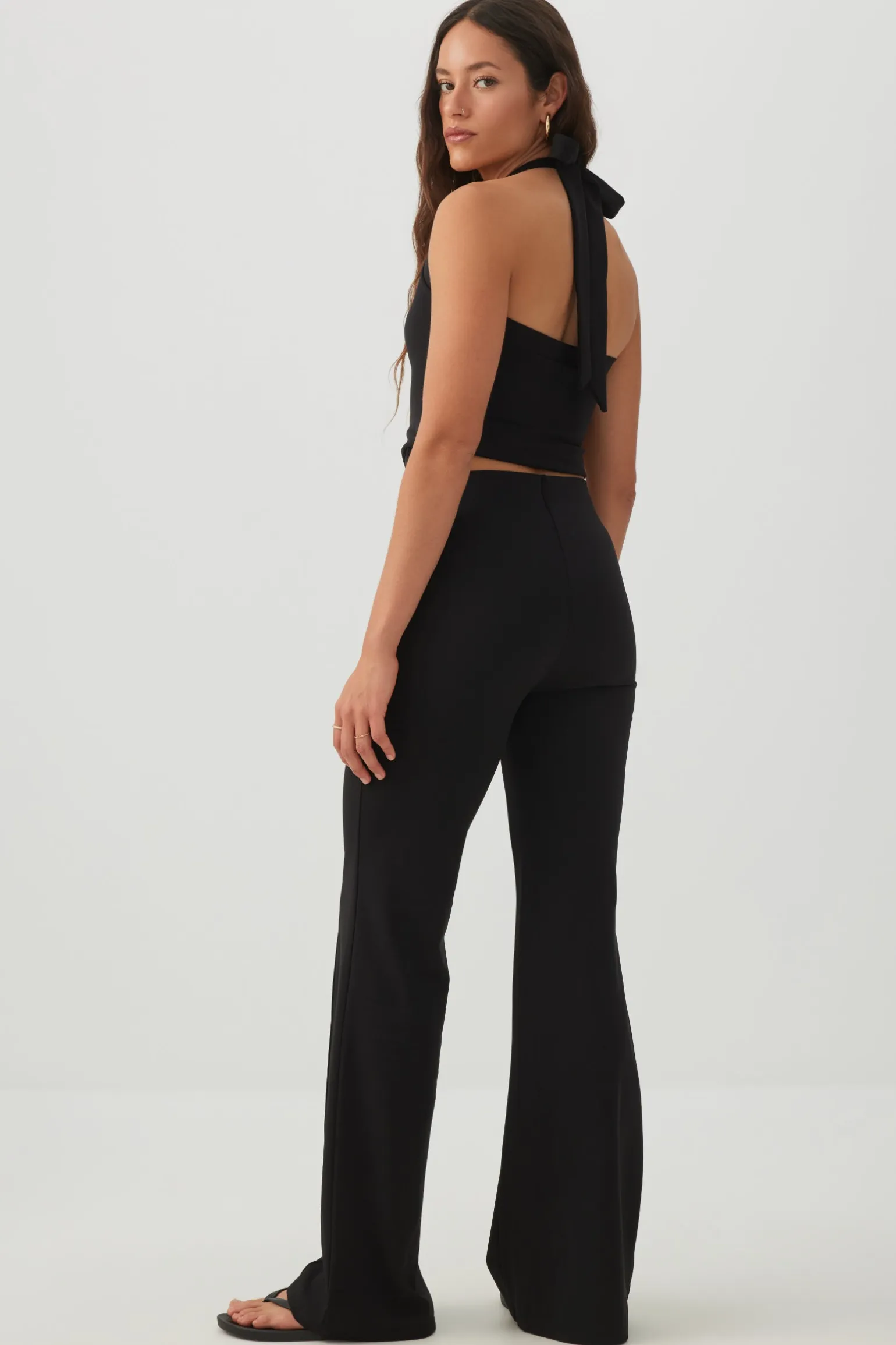 Knit Flare Leggings with Pintuck