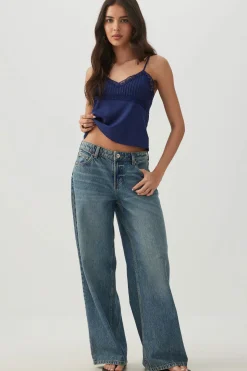 Lace Trim Cropped Tank Top