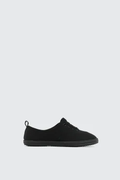 Lace up Sneakers