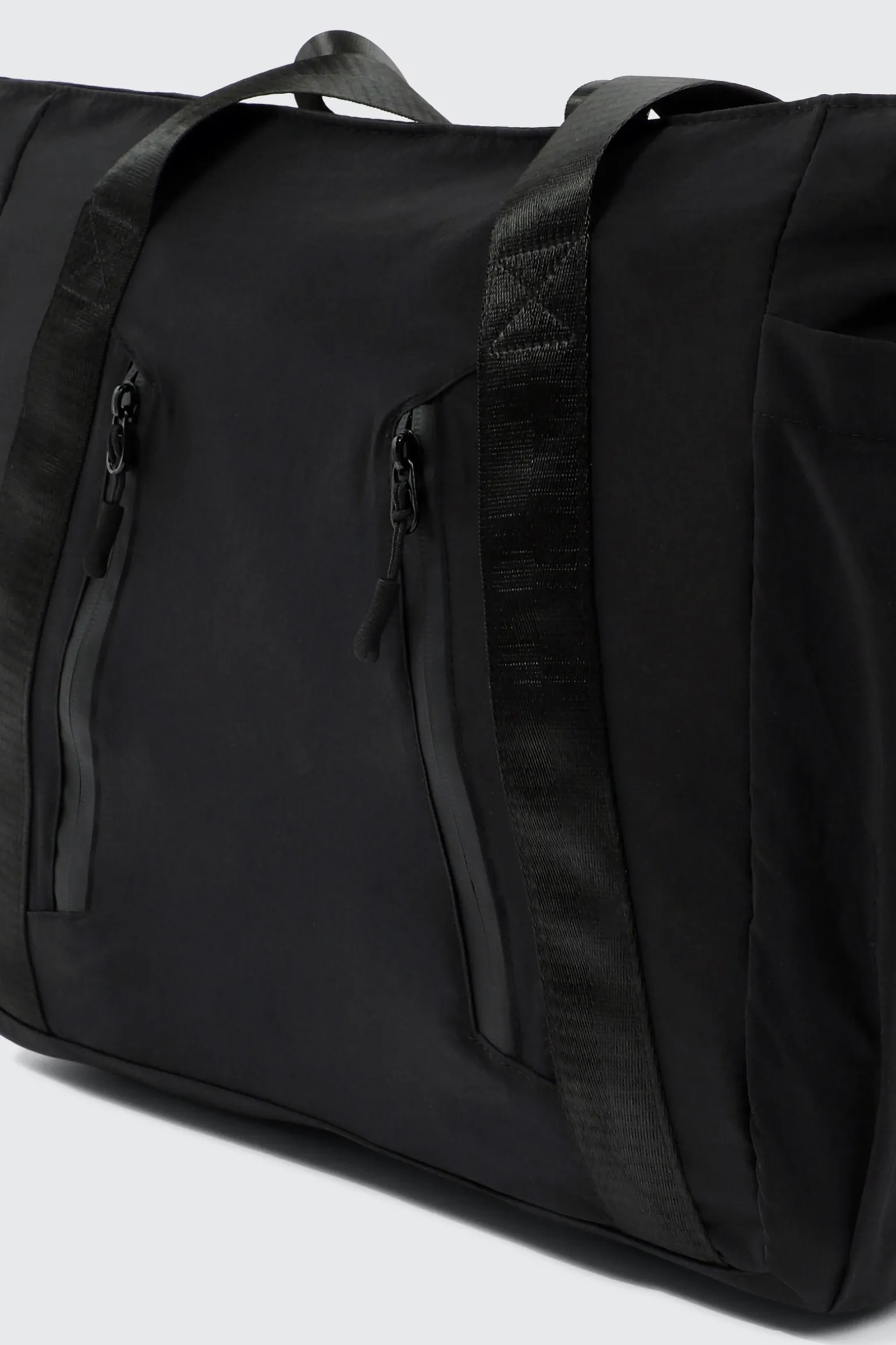 Large Zip Tote with Strap