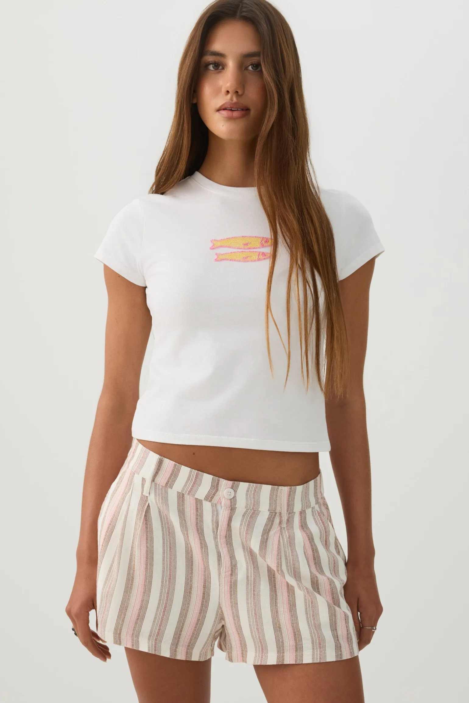 Linen Blend Mid Rise Shorts