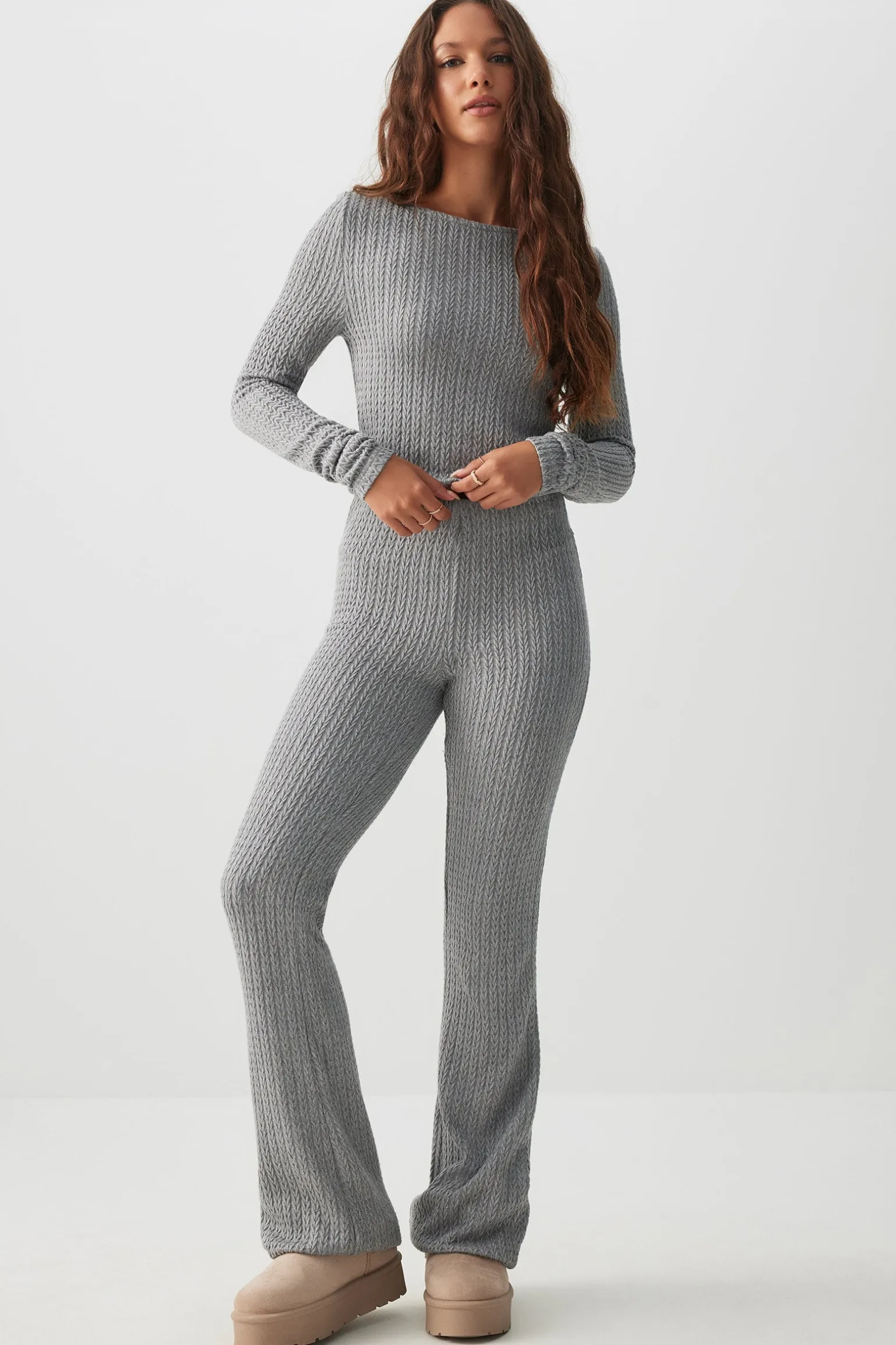 Long Sleeve Cable Knit Top