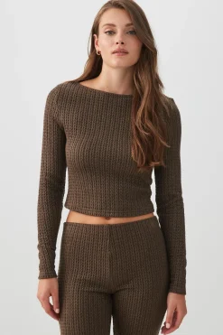 Long Sleeve Cable Knit Top
