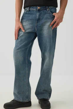 Loose Fit Jean