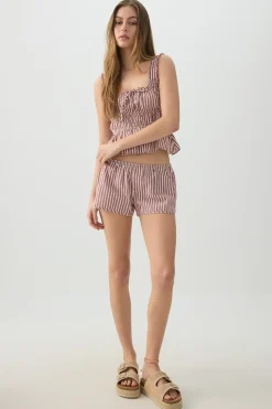 Low Rise Dolphin Hem Shorts