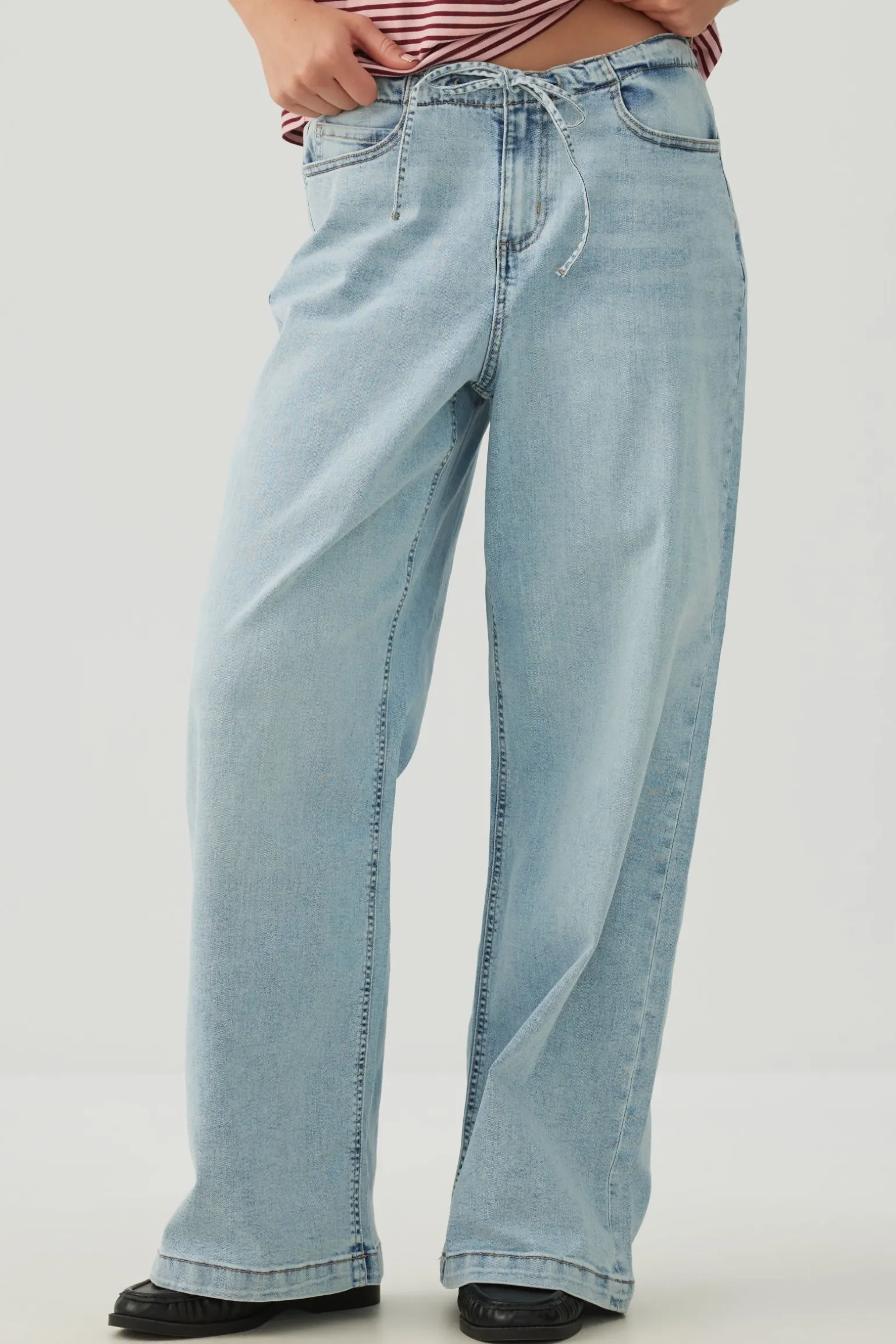 Low Rise Drawstring Wide Leg Jeans