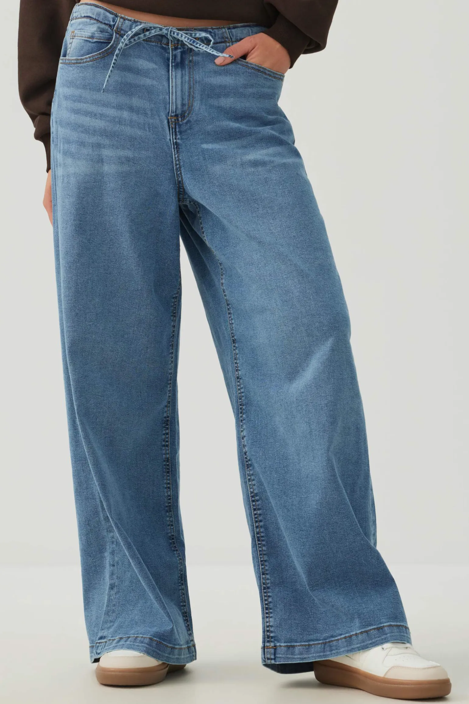 Low Rise Drawstring Wide Leg Jeans