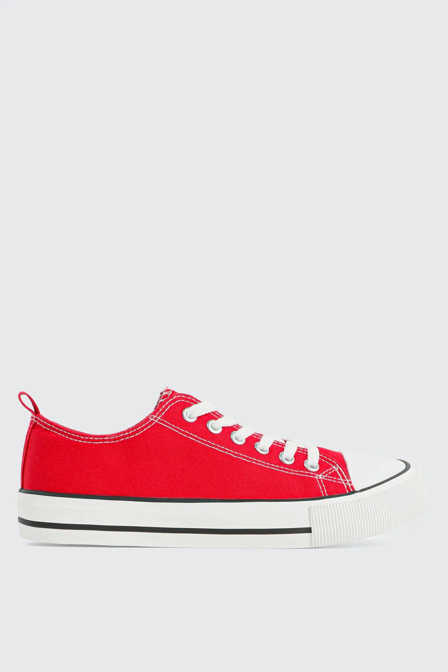 Low Top Sneakers with Toe Cap