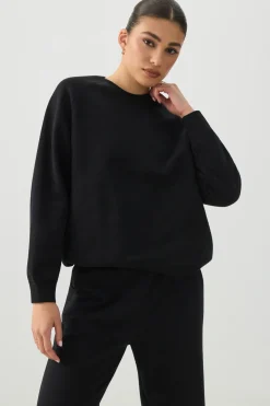 MADESOFT™ Fleece Raglan Crew Neck Sweatshirt