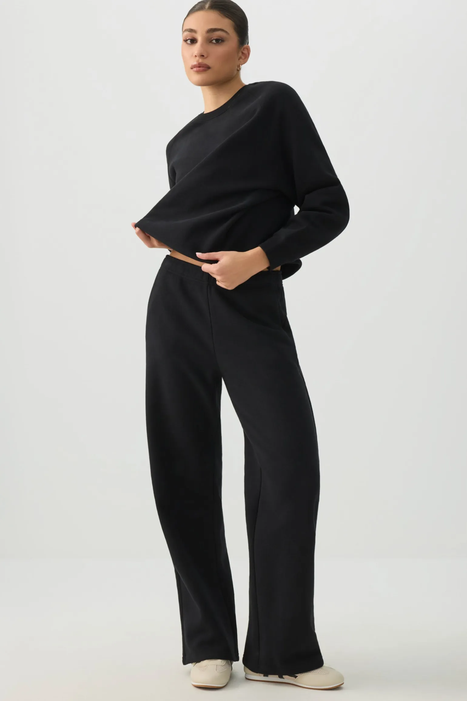 MADESOFT™ Fleece Raglan Crew Neck Sweatshirt