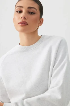 MADESOFT™ Fleece Raglan Crew Neck Sweatshirt