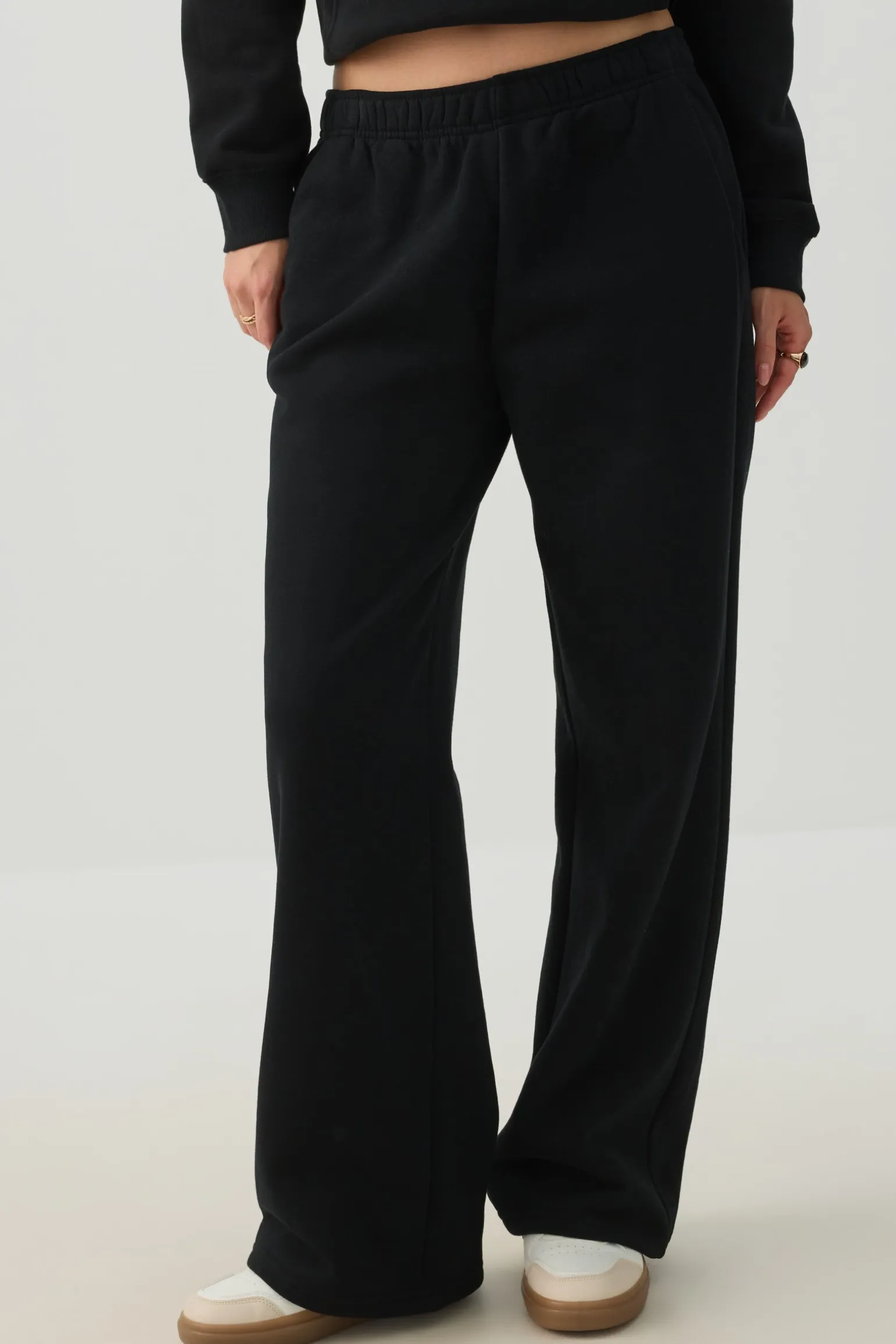 MADESOFT™ Fleece Straight Leg Sweatpants