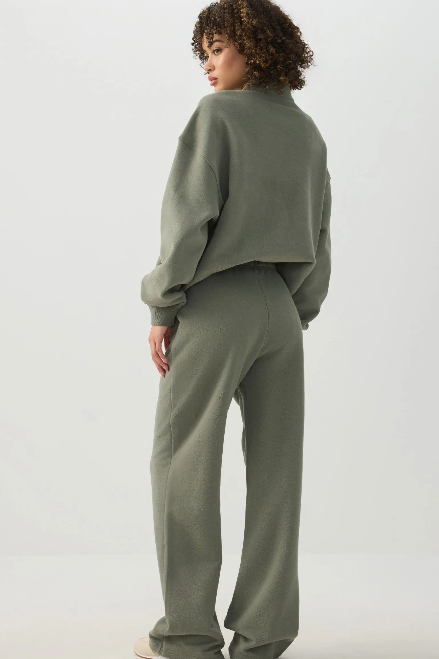 MADESOFT™ Fleece Straight Leg Sweatpants